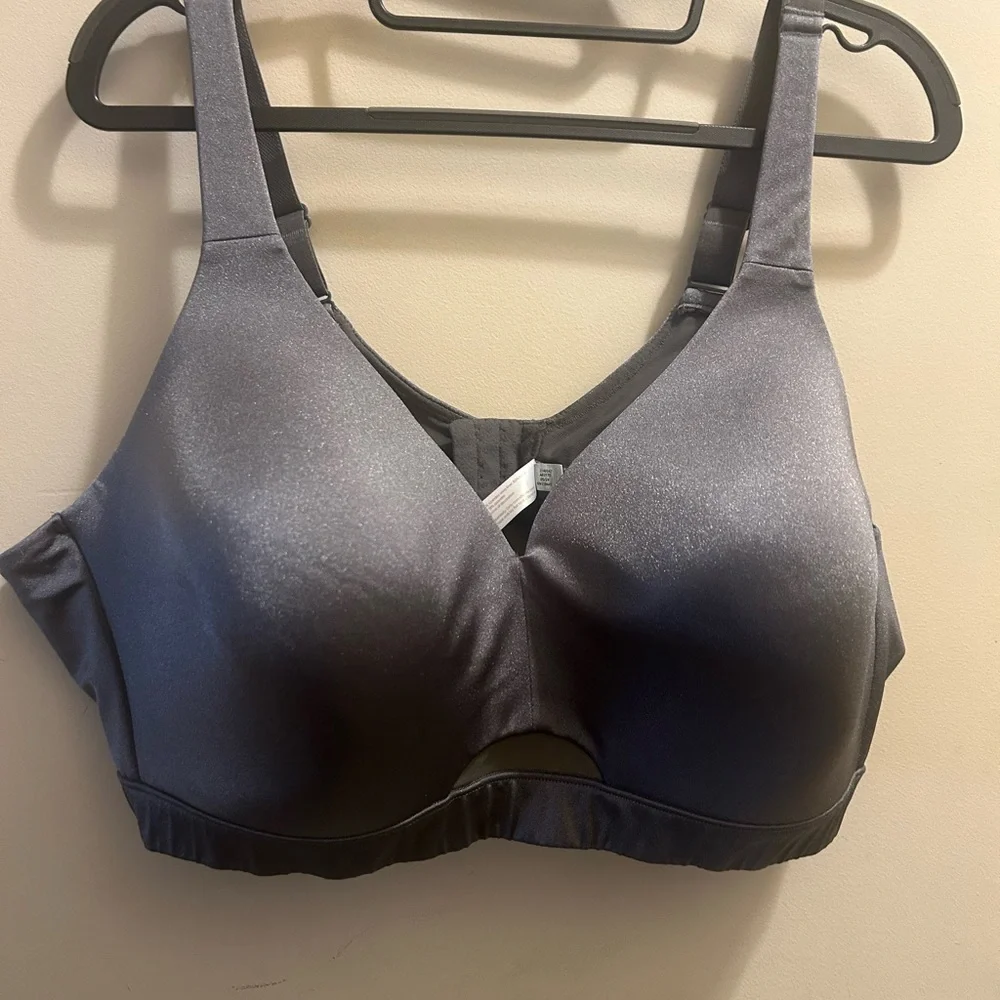 Lane Bryant- Cacique Women's Gray Satin Bra. Lightly Lined, No wire. Size 46C - Picture 1 of 7